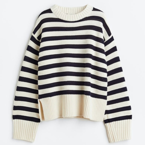 H&M Sweaters - 🆕️NWT H&M Hole-knit Sweater in 'Navy blue/striped', Size Large